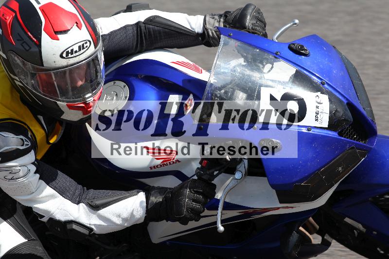 /Archiv-2022/08 17.04.2022 Speer Racing ADR/Instruktorengruppe/6